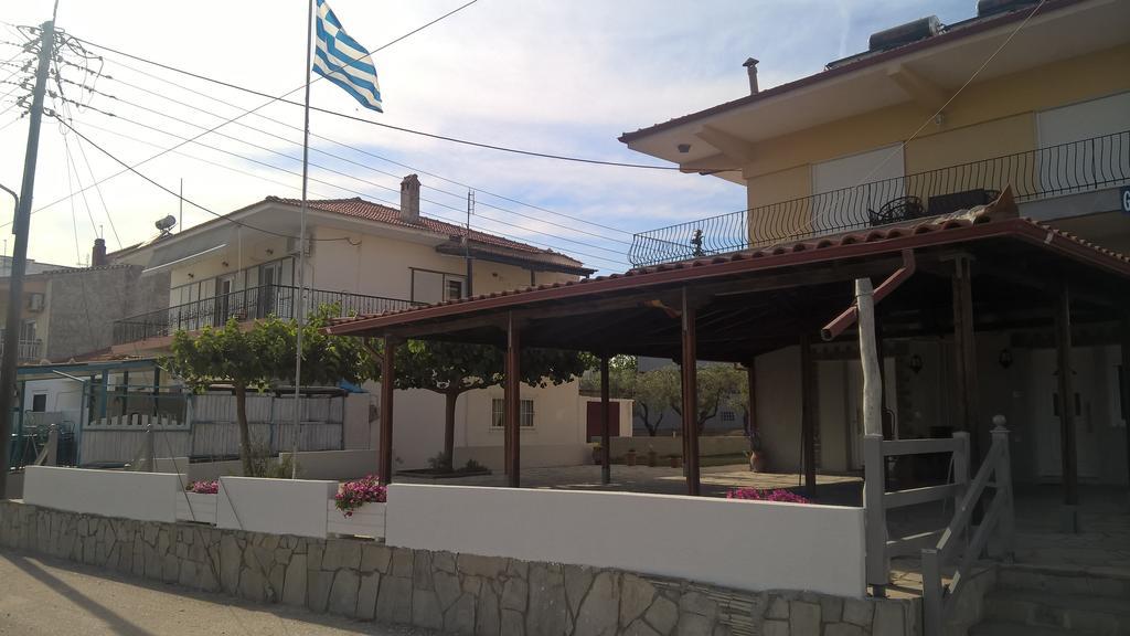 Gkoloi Studios & Apartments Kalyves Polygyrou Luaran gambar